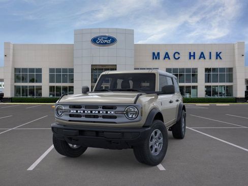 New 2025 Ford Bronco Big Bend image 2