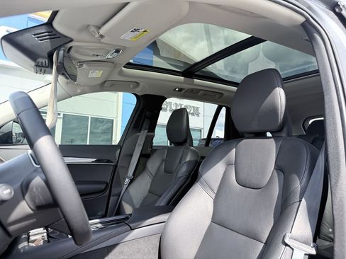 Used 2019 Volvo XC90 T6 Momentum w/ Advanced Package AWD/4WD image 10
