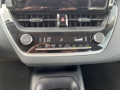 Used 2026 Toyota Corolla LE FWD image 14