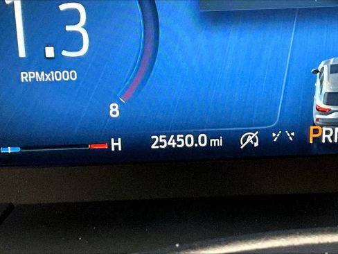 Used 2024 Ford Escape ST-Line Select w/ Tech Pack #2 image 19