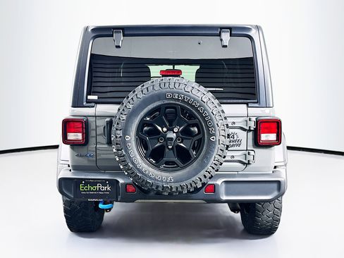 Used 2023 Jeep Wrangler Unlimited image 7