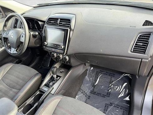 Used 2024 Mitsubishi Outlander Sport ES image 14