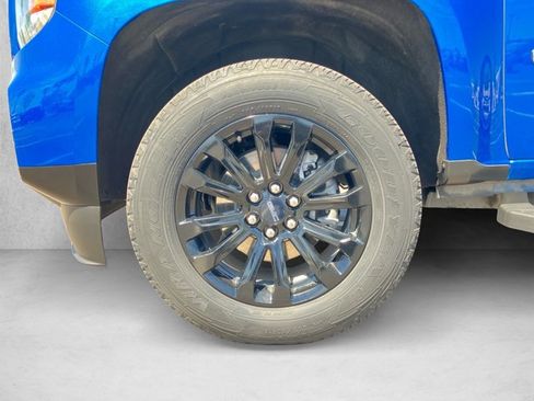Used 2022 GMC Canyon Elevation w/ Elevation Premium Package AWD/4WD image 22