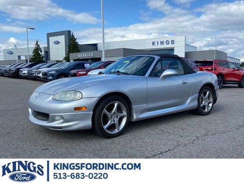 Used 2003 MAZDA MX-5 Miata RWD image 1