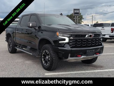 Used 2024 Chevrolet Silverado 1500 ZR2 w/ Technology Package AWD/4WD image 3