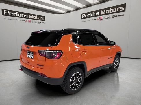 New 2026 Jeep Compass Trailhawk AWD/4WD image 5