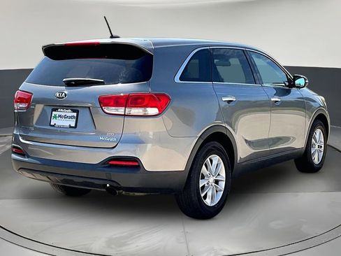 Used 2016 Kia Sorento L FWD image 7