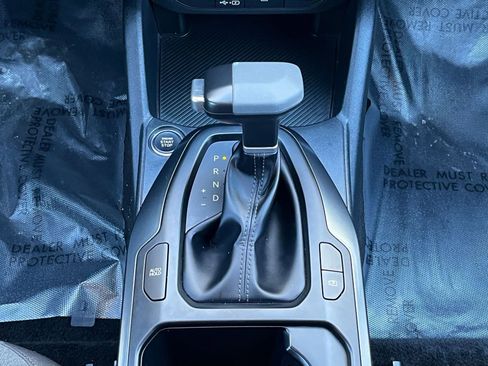 Used 2025 Kia K4 LXS image 40
