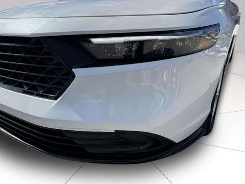 Used 2024 Honda Accord LX image 12