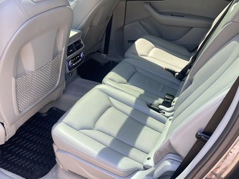 Used 2018 Audi Q7 2.0T Premium Plus AWD/4WD image 12