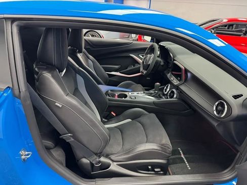 Used 2023 Chevrolet Camaro SS RWD image 14