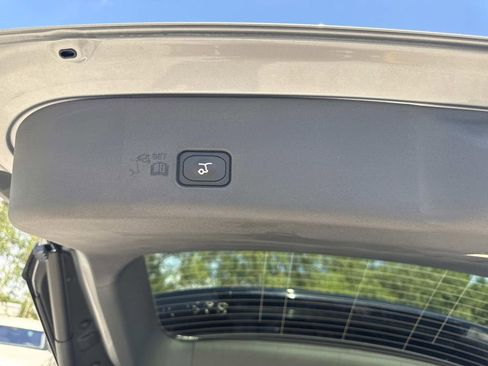 New 2025 Lincoln Nautilus Reserve w/ Jet Appearance Package image 12