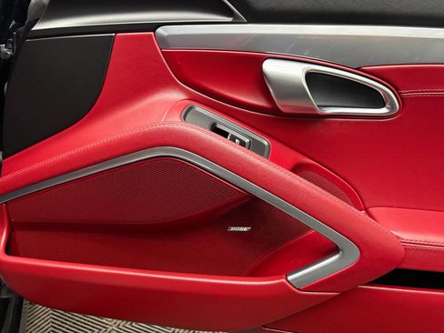 Used 2018 Porsche 718 Cayman GTS image 45