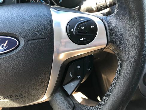 Used 2013 Ford Focus Titanium w/ Titanium Handling Pkg FWD image 19
