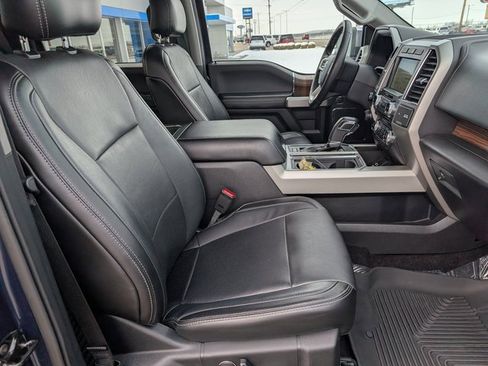 Used 2017 Ford F150 Lariat w/ Equipment Group 502A Luxury image 4