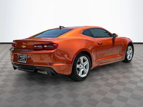 Used 2023 Chevrolet Camaro LT RWD image 7