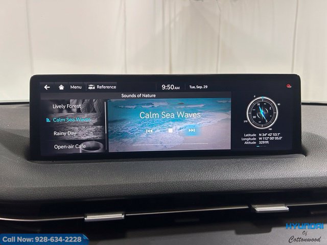 Used 2022 Genesis GV70 2.5T w/ Advanced Package AWD/4WD image 41