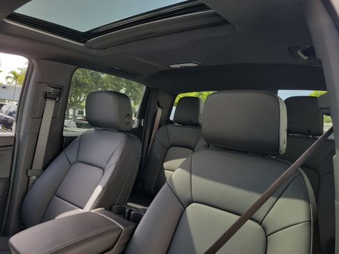 New 2026 GMC Canyon Elevation w/ Convenience Package RWD image 20