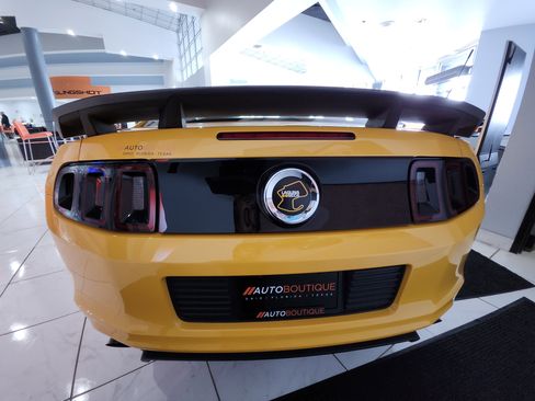 Used 2013 Ford Mustang Boss 302 RWD image 14