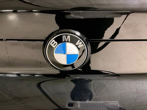 New 2026 BMW X6 xDrive40i w/ Climate Comfort Package image 15