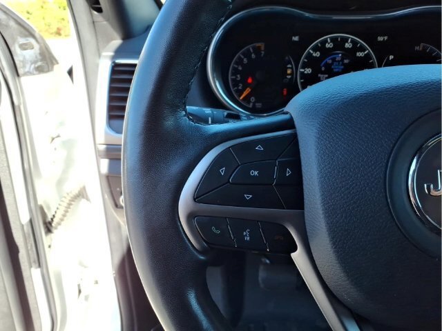 Used 2021 Jeep Grand Cherokee Laredo X AWD/4WD image 20