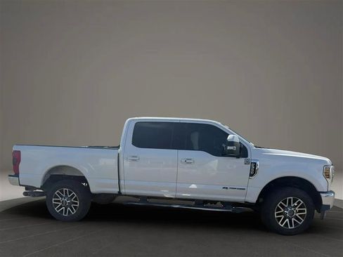 Used 2018 Ford F350 Lariat w/ Lariat Ultimate Package AWD/4WD image 3