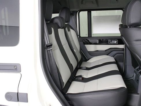 New 2025 INEOS Grenadier Fieldmaster Edition image 13