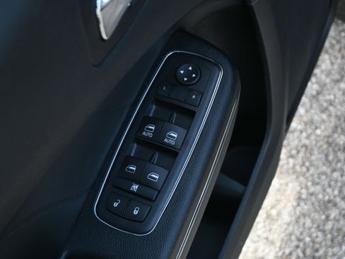 Used 2016 Dodge Charger SRT Hellcat w/ Harman/Kardon Audio Group image 28