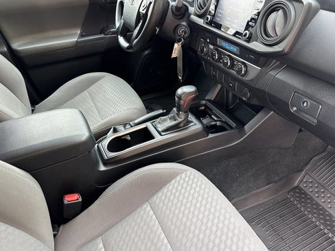 Used 2023 Toyota Tacoma SR AWD/4WD image 16