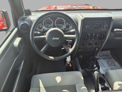 Used 2010 Jeep Wrangler Unlimited Sport AWD/4WD image 4