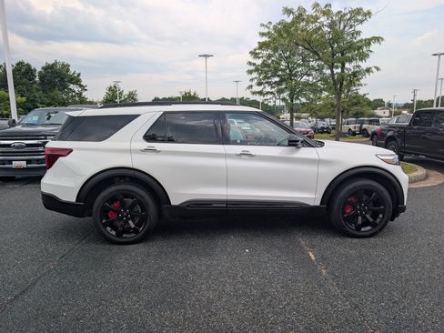 Certified 2023 Ford Explorer ST w/ Equipment Group 401A AWD/4WD image 2