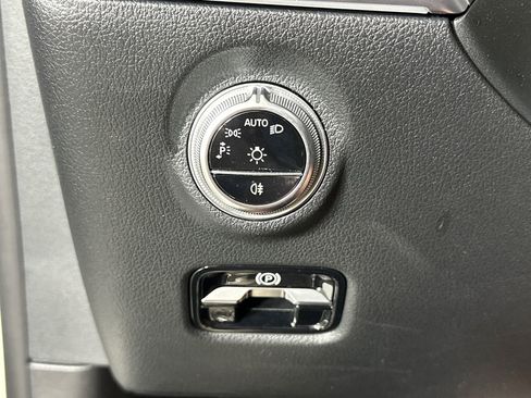 Certified 2023 Mercedes-Benz C 300 Sedan image 34