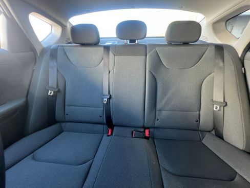 Used 2025 Kia K4 LXS FWD image 38