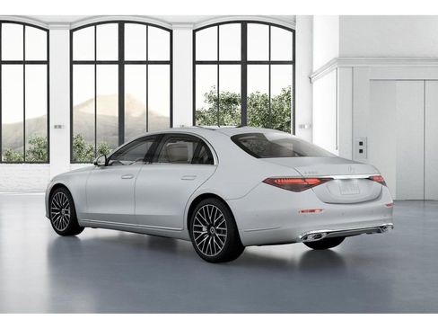 New 2026 Mercedes-Benz S 580 4MATIC Sedan image 29