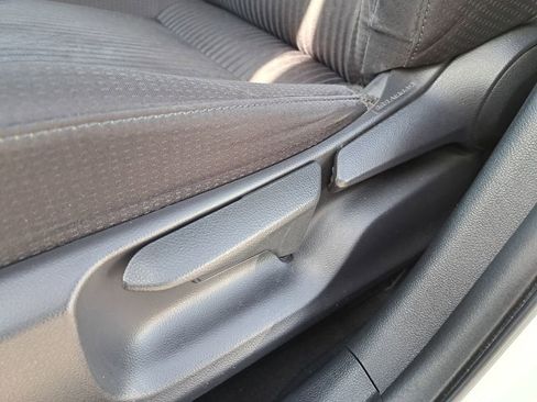 Used 2017 Toyota Prius Prime Plus image 15