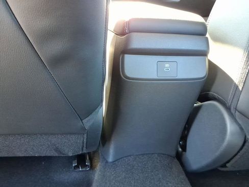 New 2026 Nissan Sentra SR image 29