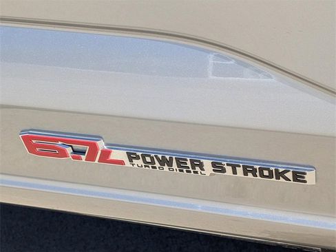 Certified 2024 Ford F250 Platinum image 8