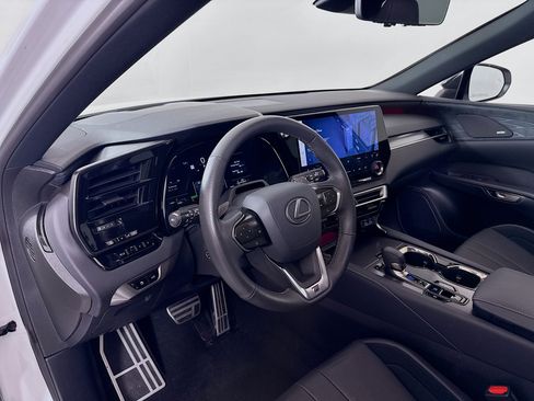 Used 2025 Lexus RX 500h F Sport w/ Convenience Package image 9