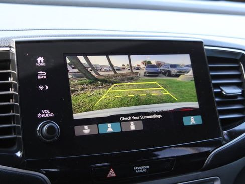 Used 2022 Honda Pilot Special Edition image 4