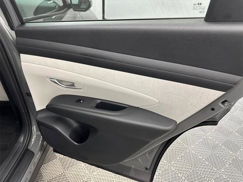 New 2026 Hyundai Tucson SEL image 17