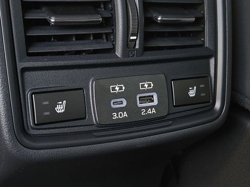 New 2026 Subaru Outback Touring XT image 11