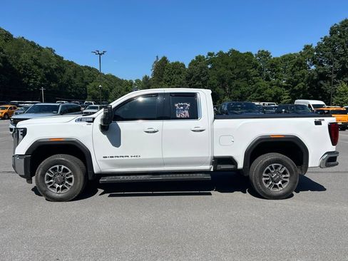 Used 2025 GMC Sierra 2500 SLE w/ Preferred Package AWD/4WD image 4