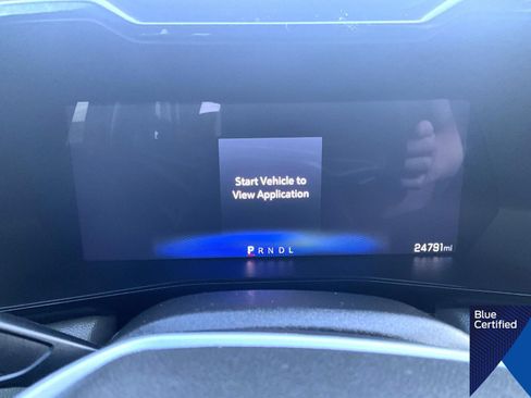 Used 2024 Chevrolet Colorado ZR2 w/ Technology Package AWD/4WD image 15