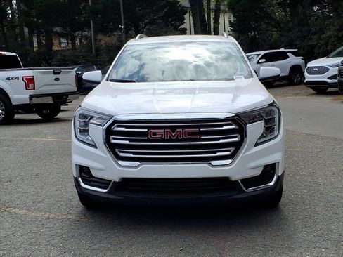 Certified 2024 GMC Terrain SLT AWD/4WD image 33