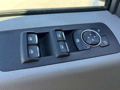 Used 2018 Ford F150 XLT image 23