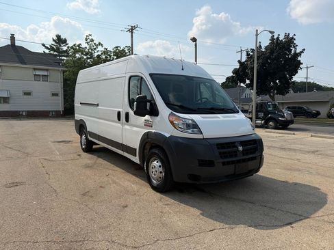 Used 2018 RAM ProMaster 2500 w/ Interior Convenience Group FWD image 1