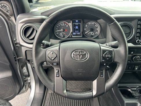 Used 2023 Toyota Tacoma TRD Sport image 19