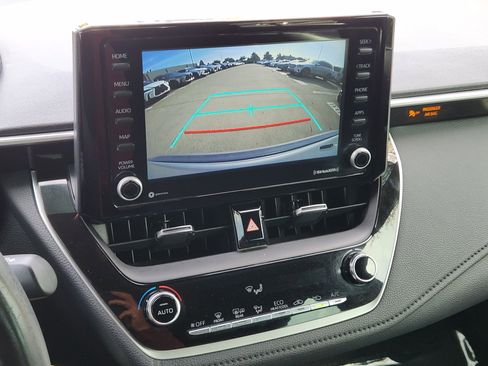 Used 2022 Toyota Corolla SE image 22