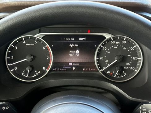Used 2023 Nissan Rogue S FWD image 34