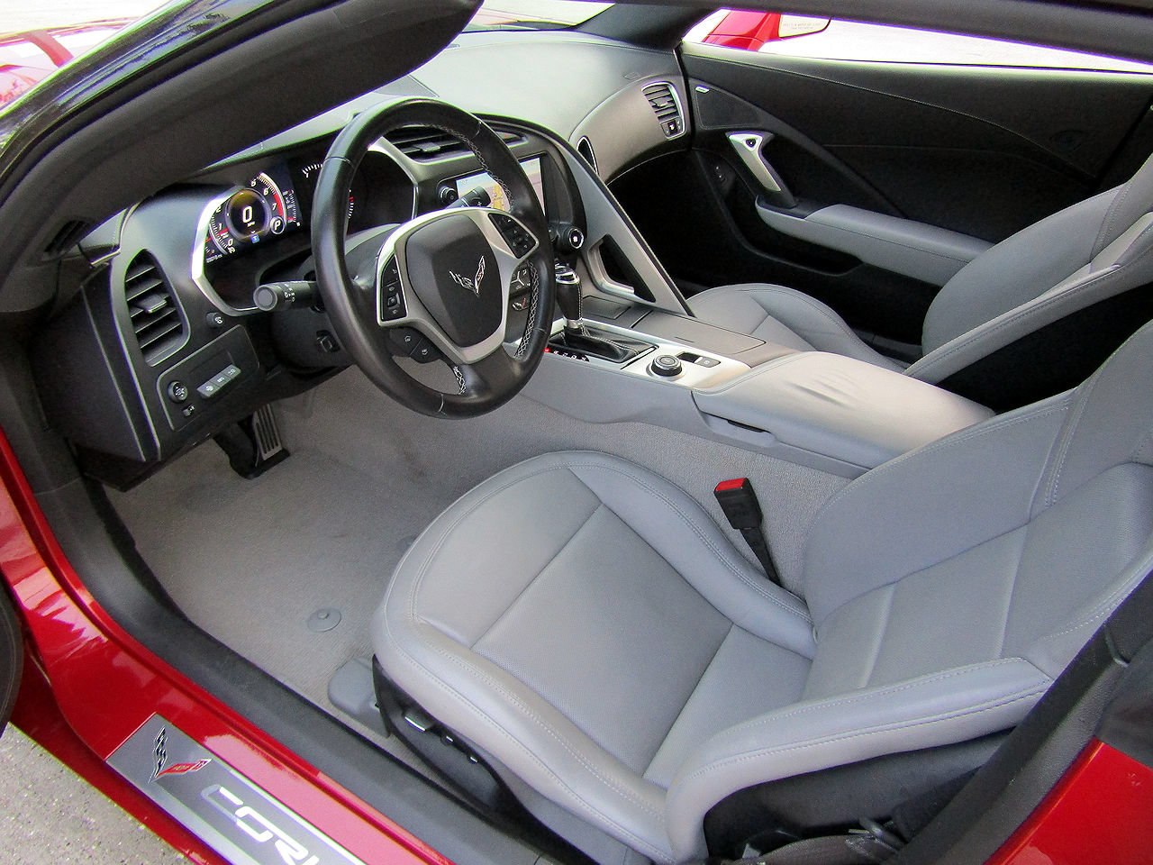 Used 2015 Chevrolet Corvette Stingray Coupe w/ 2LT Preferred Equipment Group RWD image 10